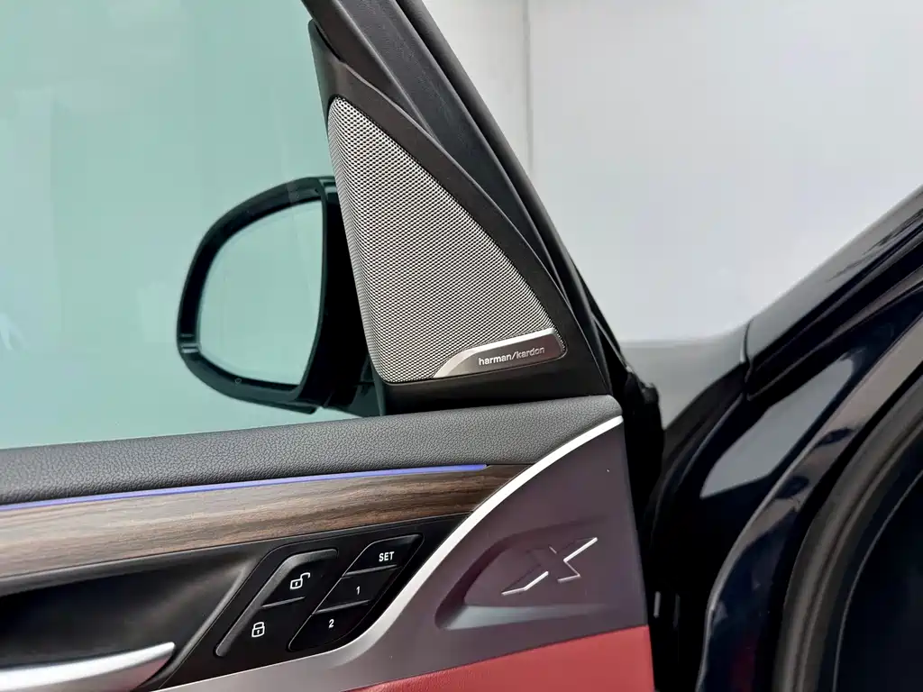 BMW X3 — миниатюра 7