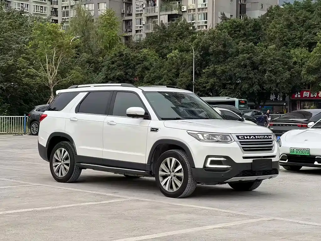 Changan CS95 — миниатюра 3