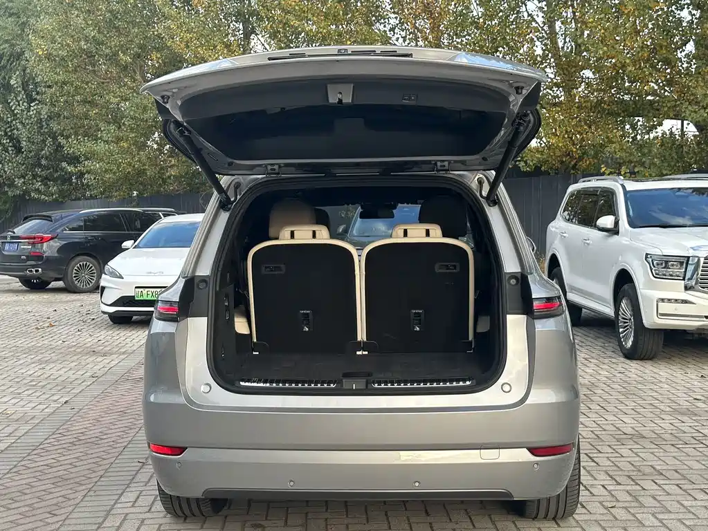 Li Auto Li L9 — миниатюра 8