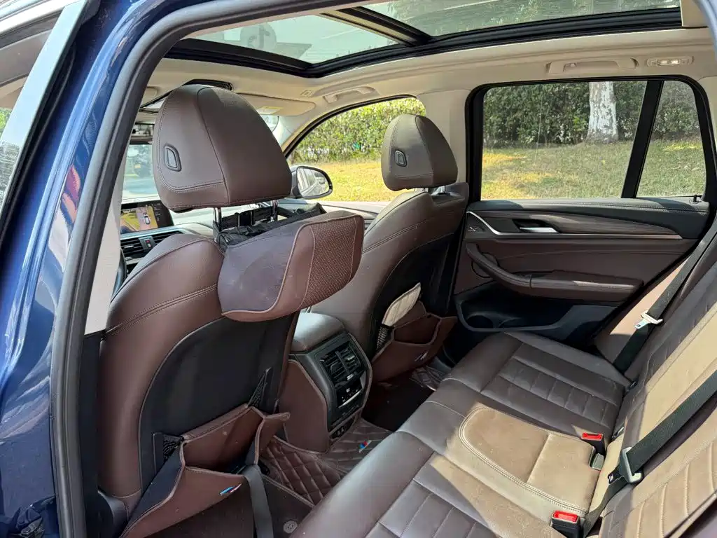 BMW X3 — миниатюра 11