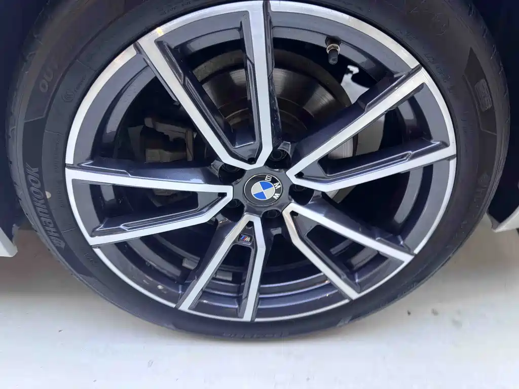 BMW 3 Series — миниатюра 16