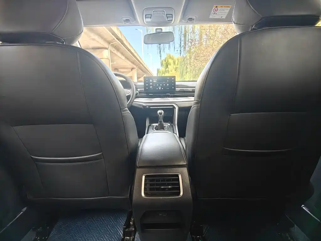 Geely Vision X6 — миниатюра 11