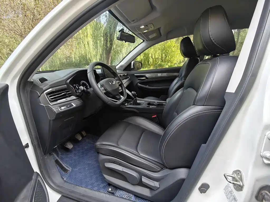 Geely Vision X6 — миниатюра 10