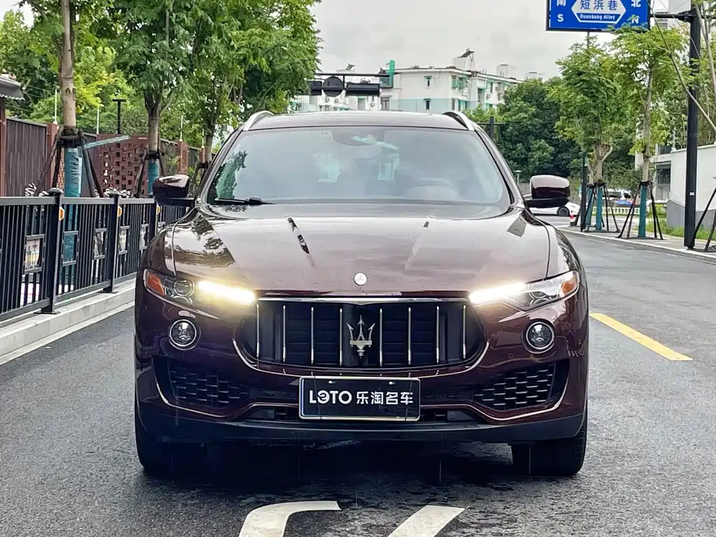 Maserati Levante — миниатюра 2