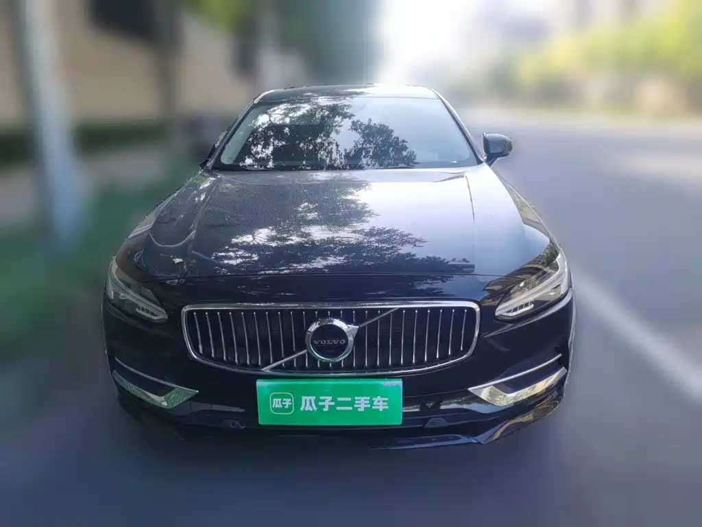 Volvo S90 — миниатюра 2