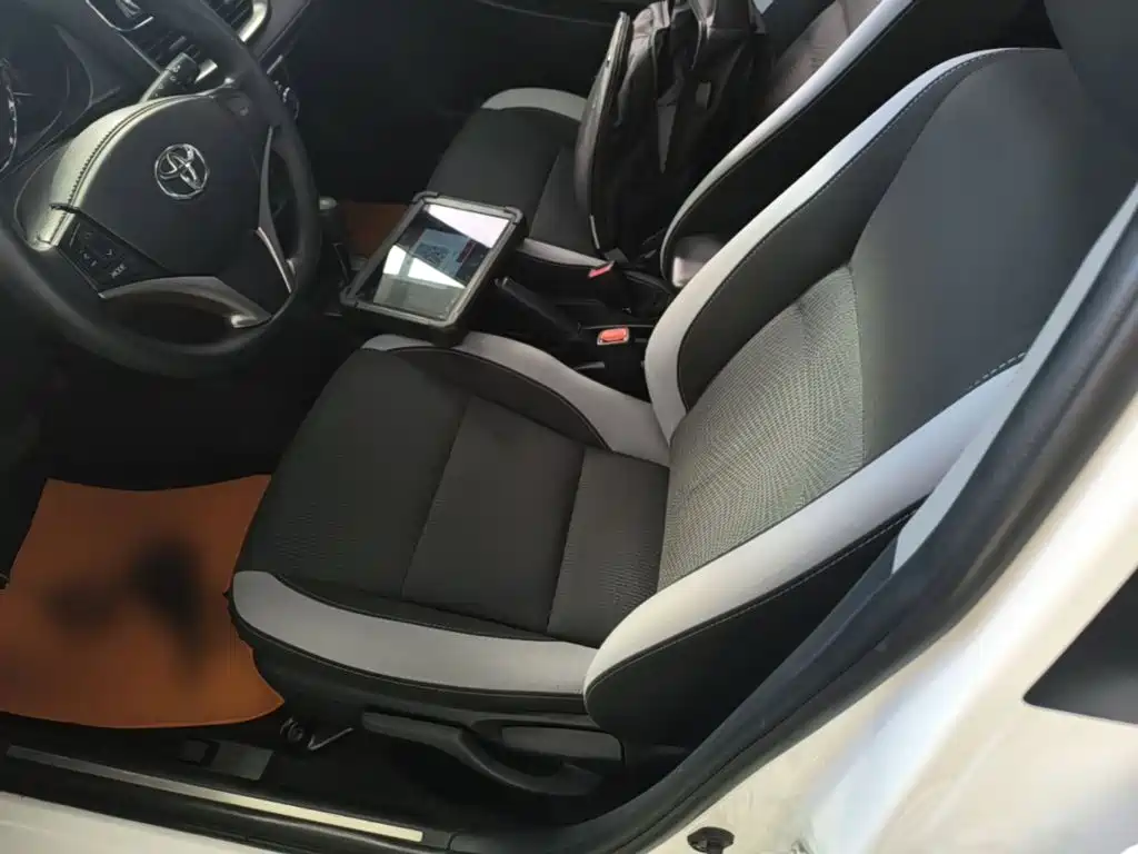 Toyota Yaris L — миниатюра 15