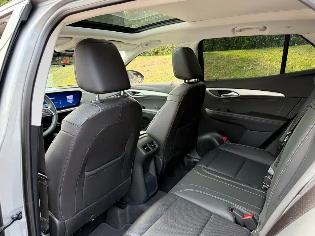 Buick Envision S — миниатюра 11