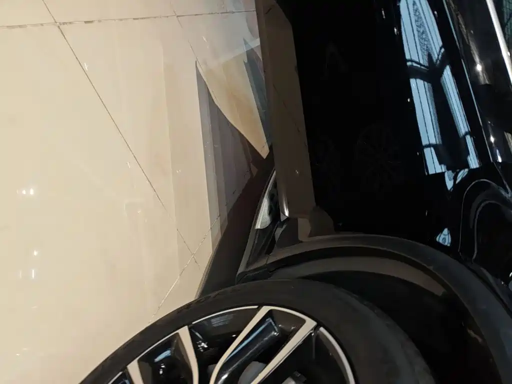 Mercedes-Benz GLC — миниатюра 21
