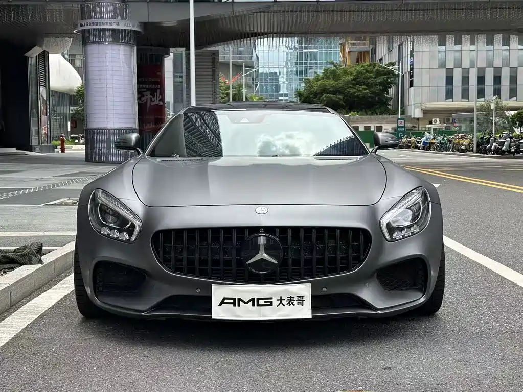 MERCEDES-BENZ AMG GT