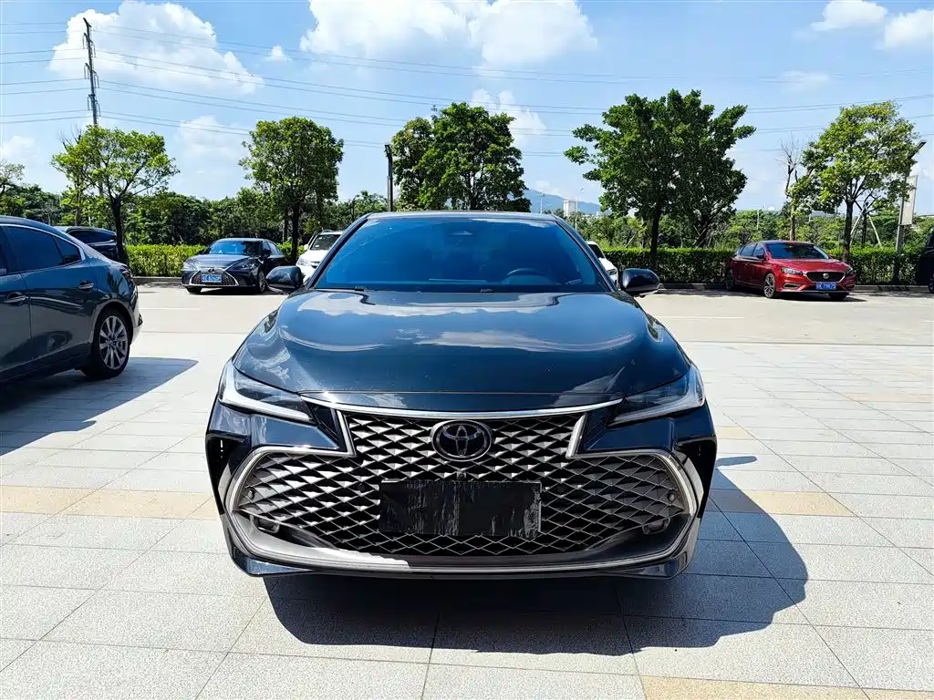 Toyota Avalon — миниатюра 2