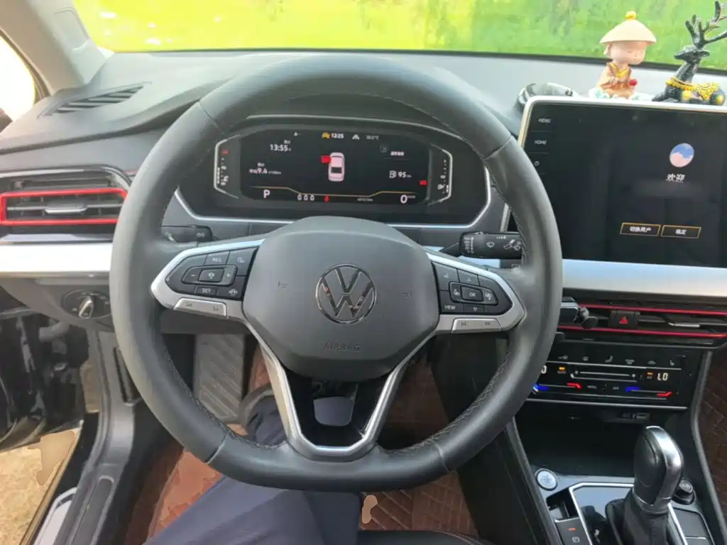 Volkswagen Lavida — миниатюра 11