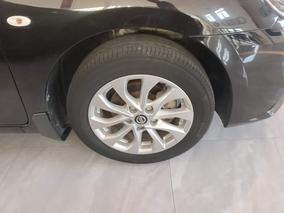 Nissan Sylphy 1.6 л 2024 г. Чёрный, пробег 37000 км