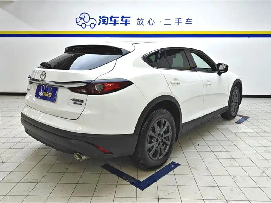 MAZDA CX 4