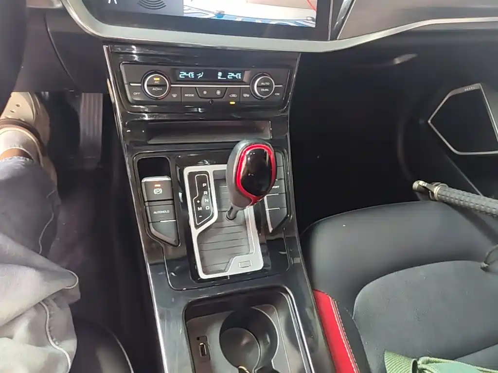 Geely Emgrand GS — миниатюра 14