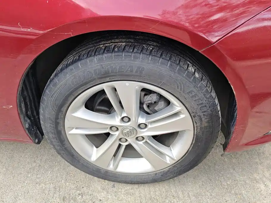 Buick Regal — миниатюра 6