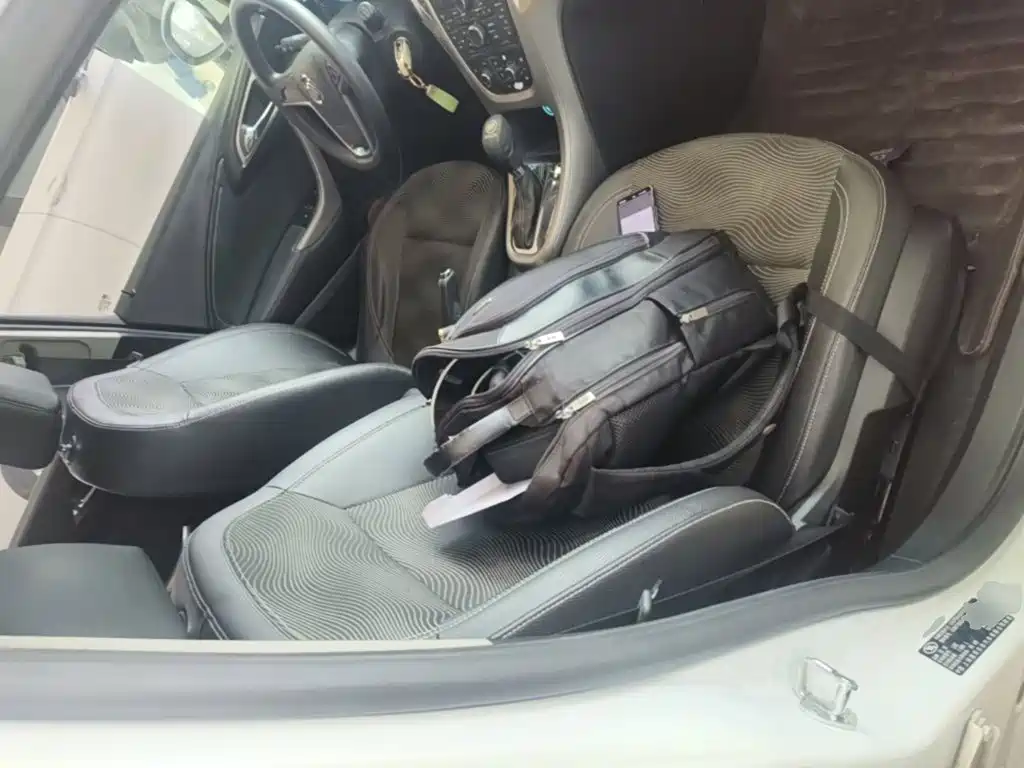 Buick Excelle — миниатюра 25