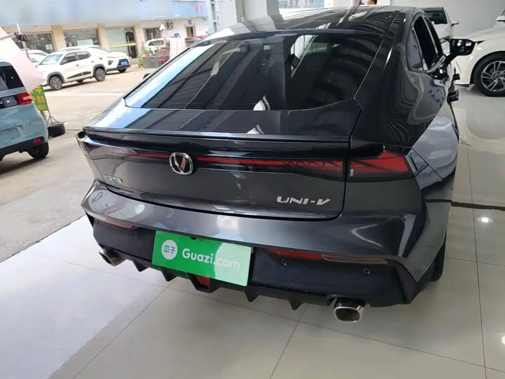 Changan UNI-V — миниатюра 6