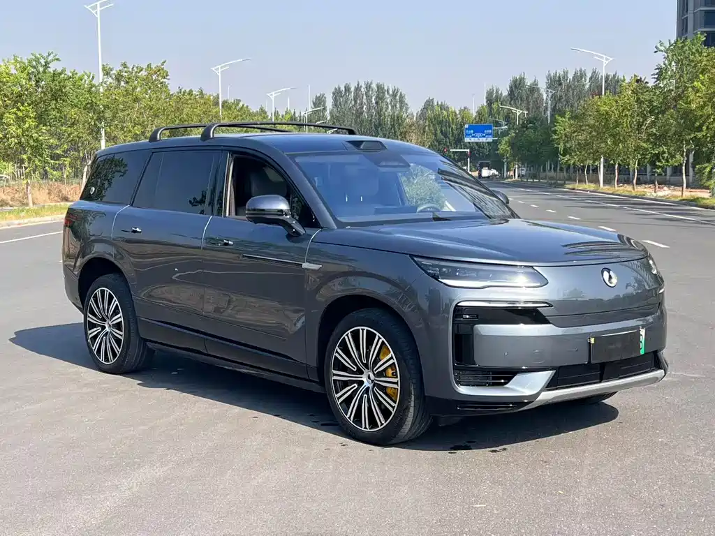 Denza Denza N9 — миниатюра 3