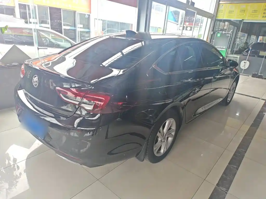 Buick Regal — миниатюра 7