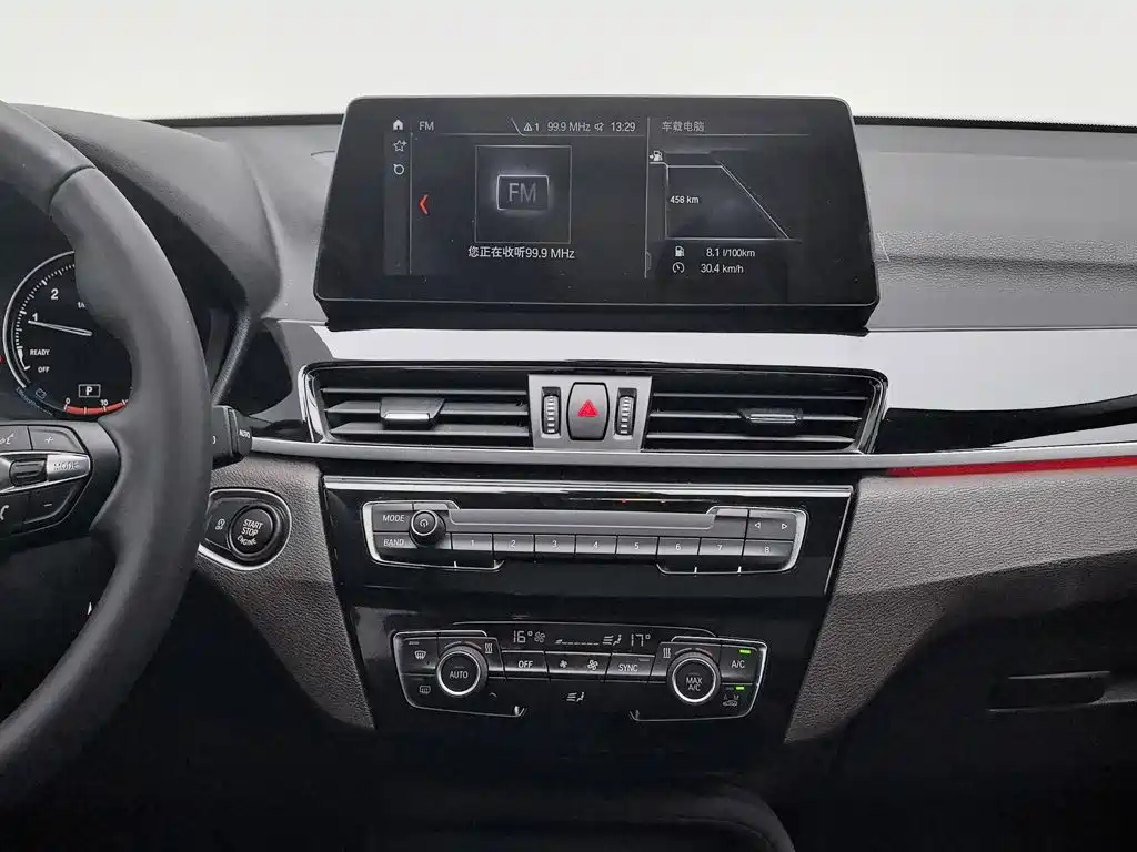 BMW X1 — миниатюра 12