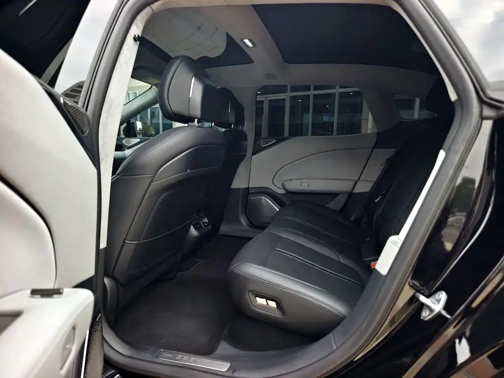 ZEEKR EXTREME KRYPTON 007