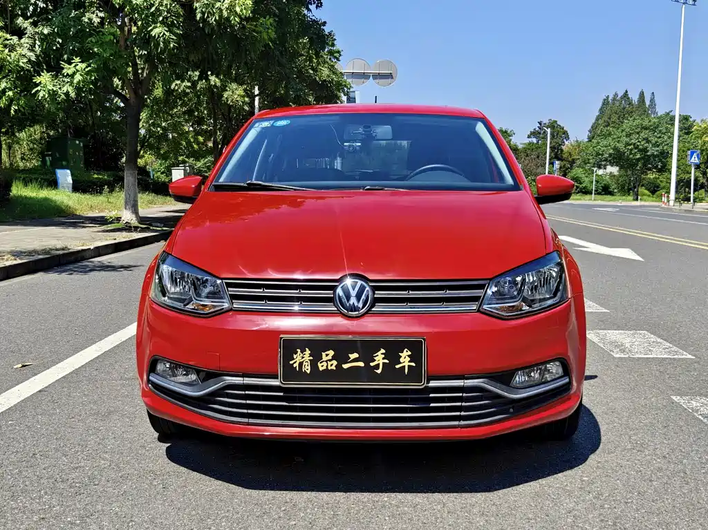 Volkswagen Polo 1.6L Auto Comfort Type, фото 2