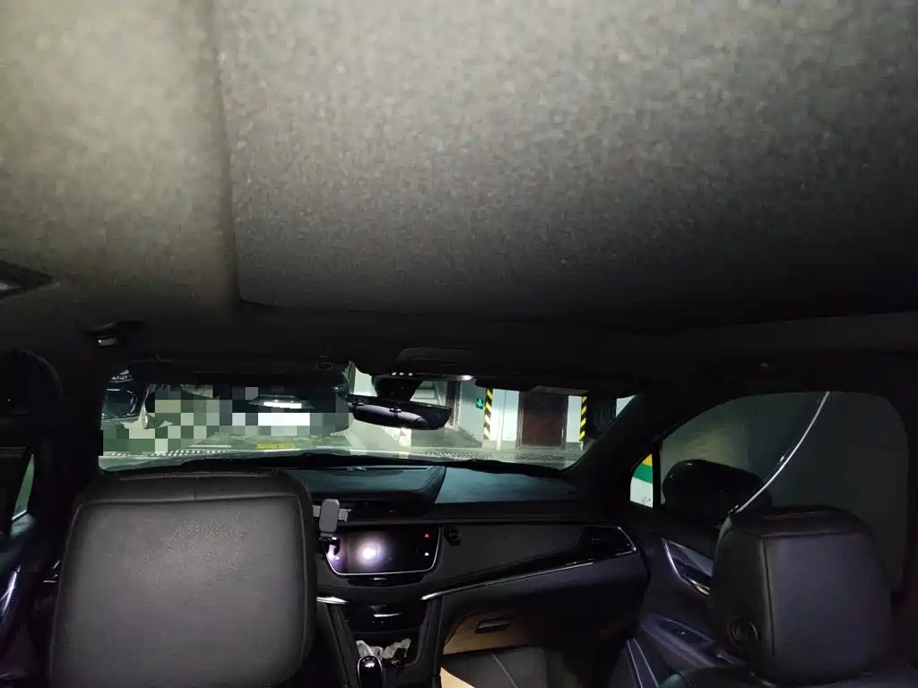 Cadillac XT6 — миниатюра 14