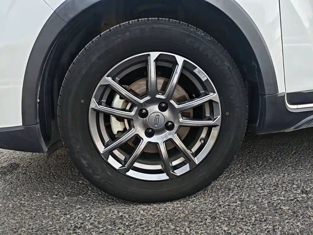 Geely Vision X3 — миниатюра 23