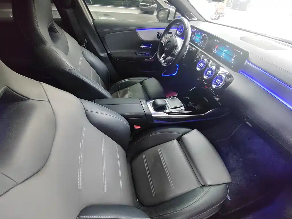 Mercedes-Benz A-Class AMG (Import) — миниатюра 13