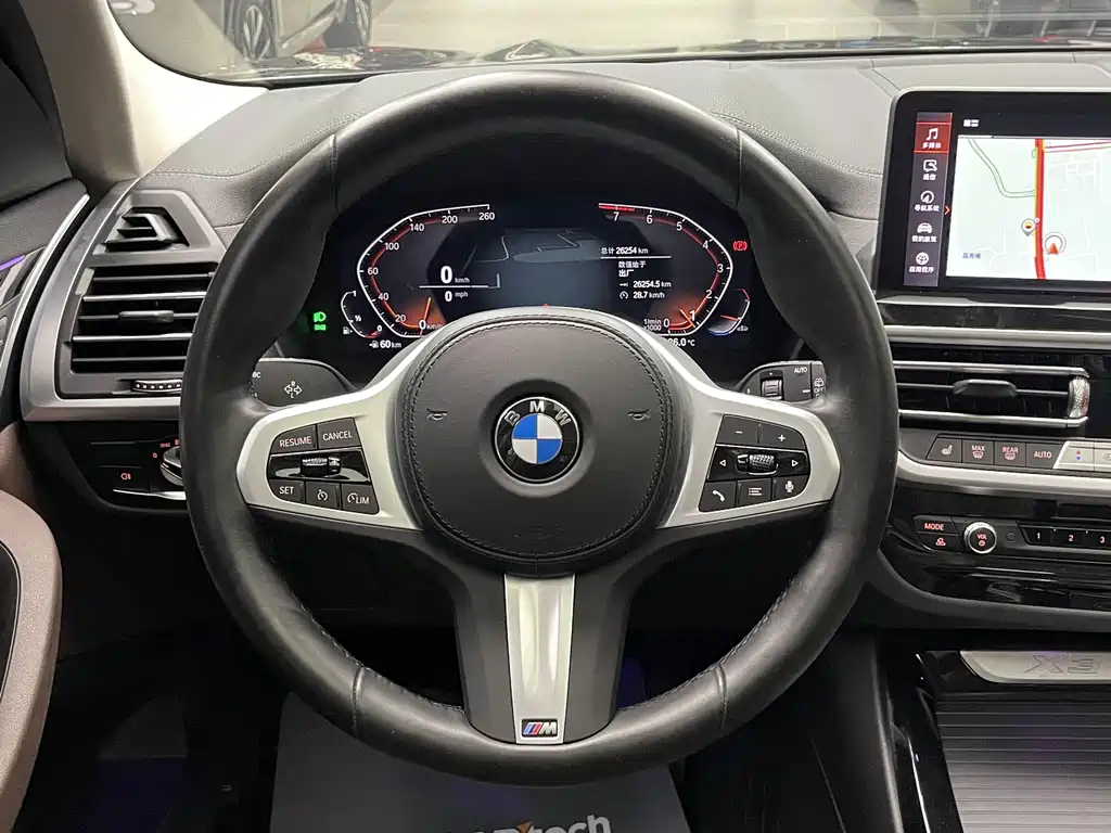 BMW X3 — миниатюра 23