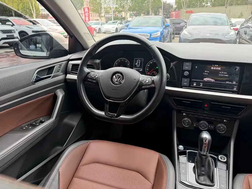 Volkswagen Lavida — миниатюра 11