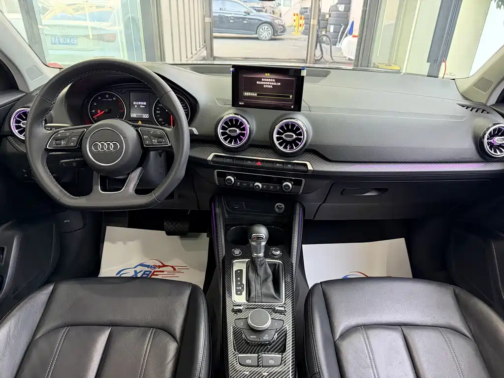 Audi Q2L — миниатюра 5