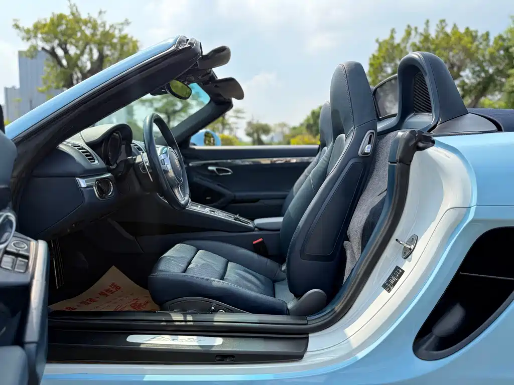 Porsche Boxster — миниатюра 8