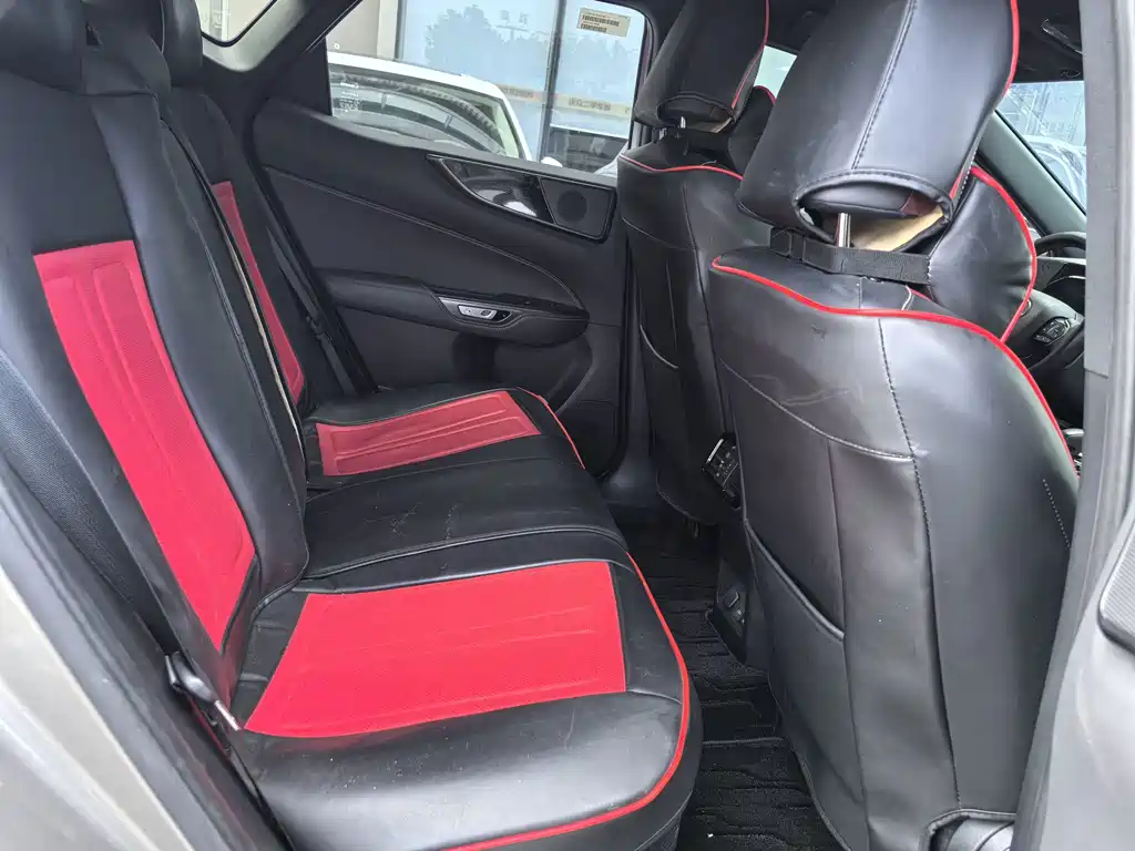 Lexus NX — миниатюра 10