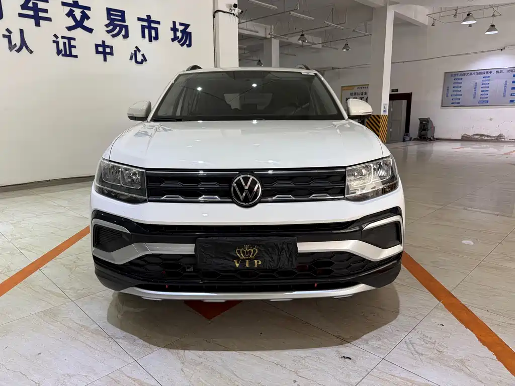 Volkswagen T-Cross — миниатюра 2