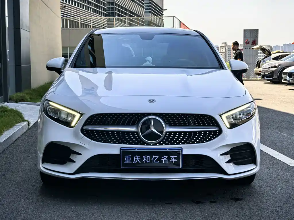 Mercedes-Benz A-Class — миниатюра 2