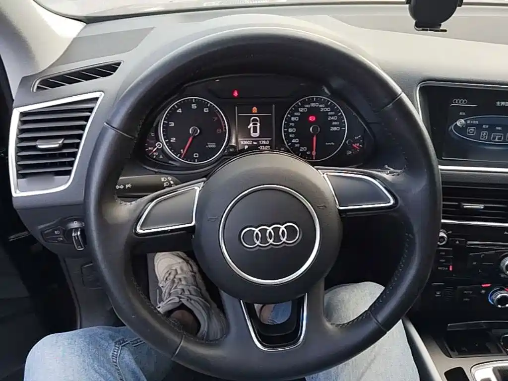 Audi Q5 — миниатюра 11
