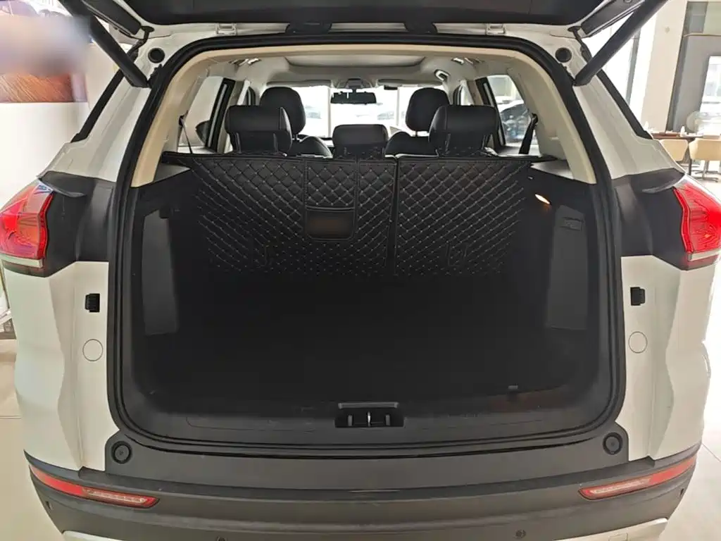 Geely Boyue — миниатюра 19