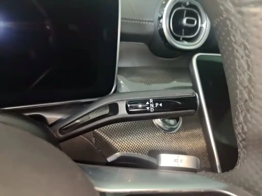 Mercedes-Benz C-Class — миниатюра 19