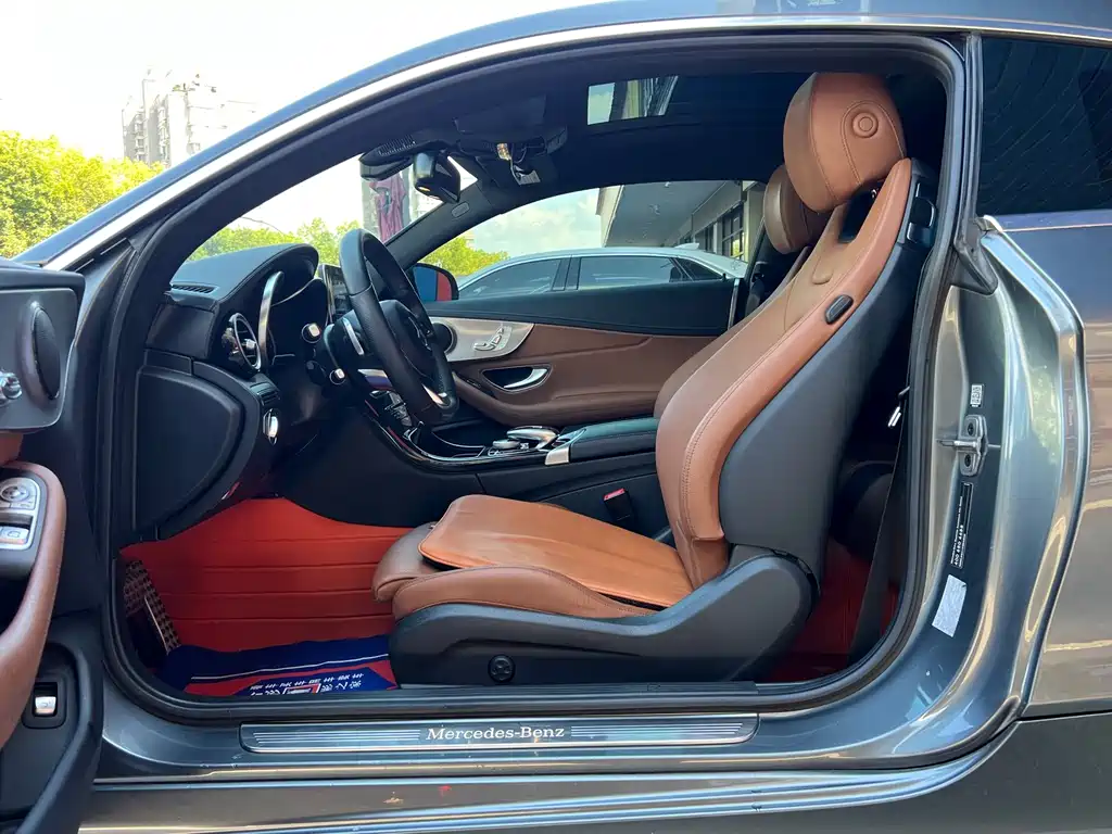 Mercedes-Benz C-Class (Import) — миниатюра 19