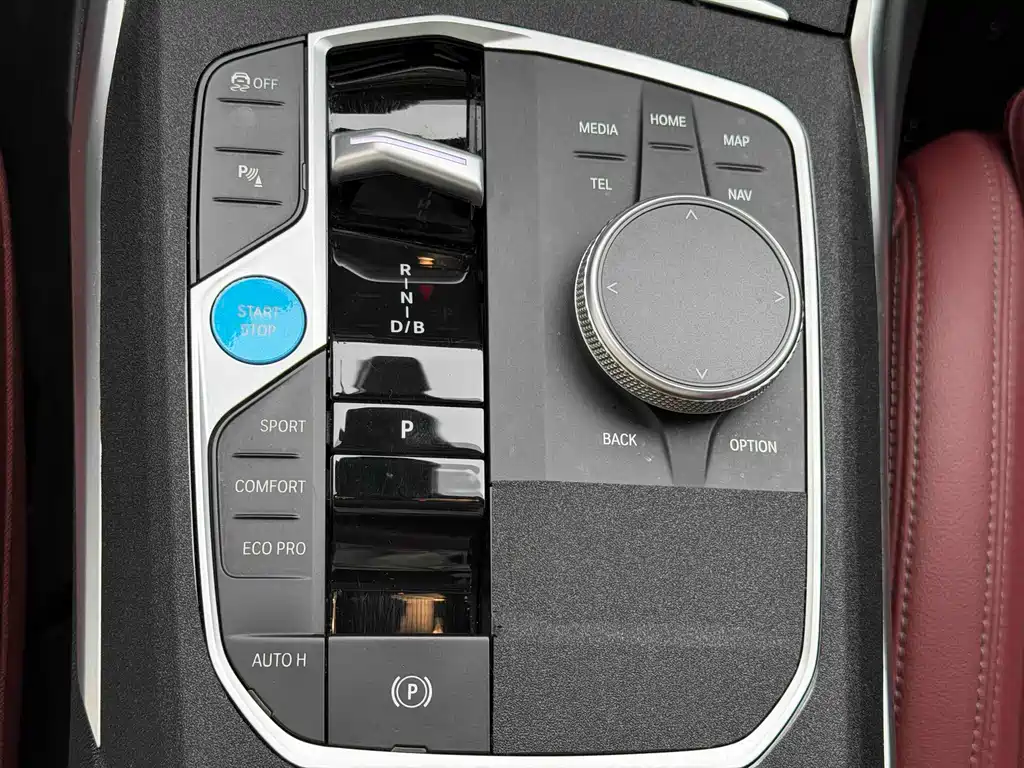 BMW i3 — миниатюра 13