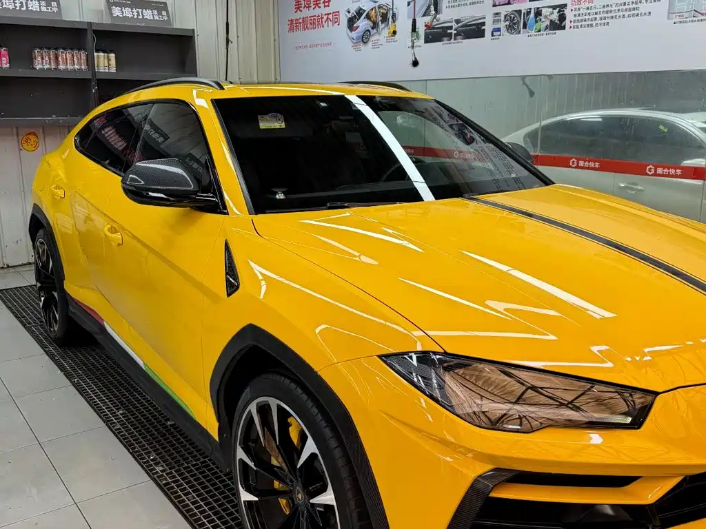 Lamborghini Urus — миниатюра 10