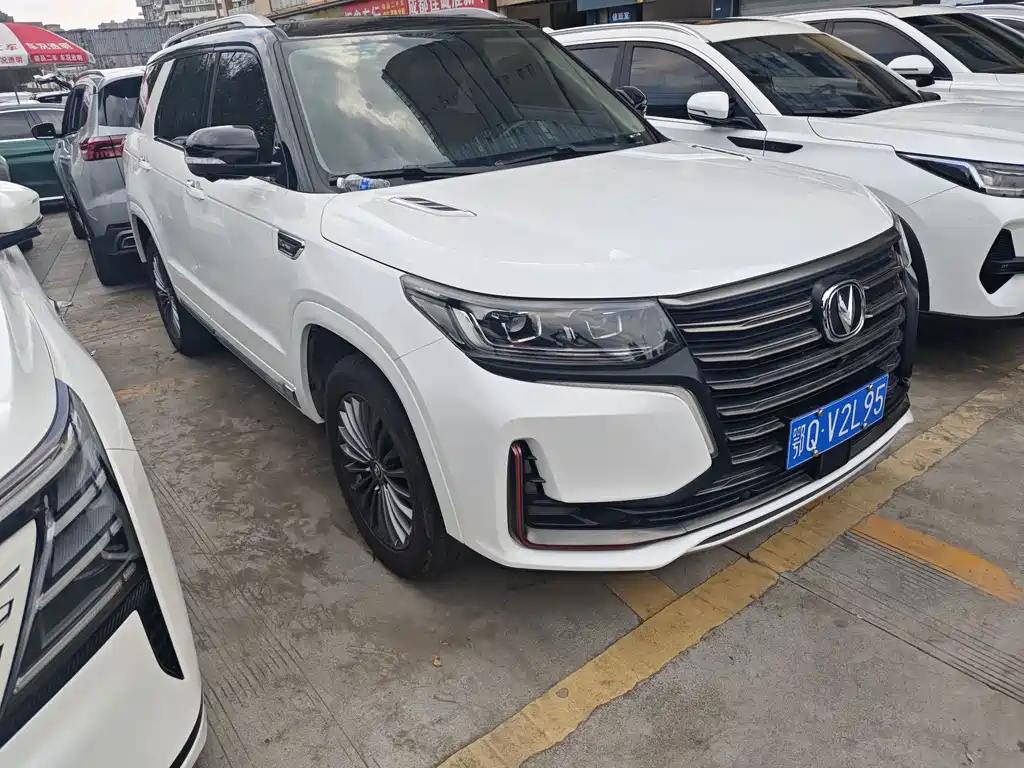 Changan CS95 — миниатюра 3