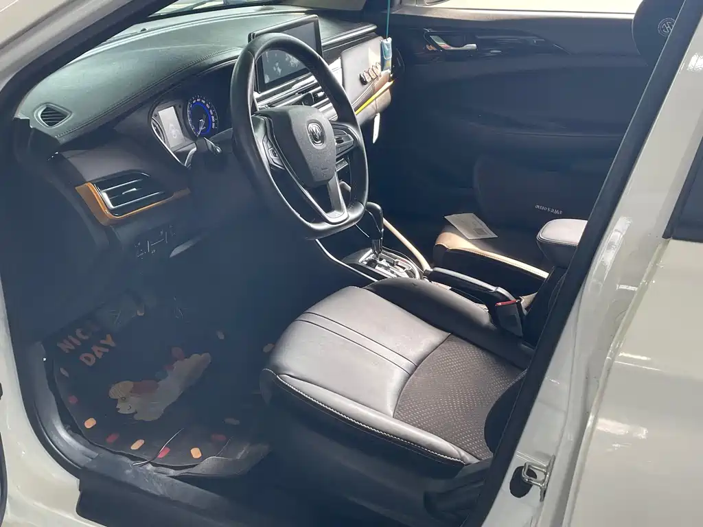 Changan Eado DT — миниатюра 7