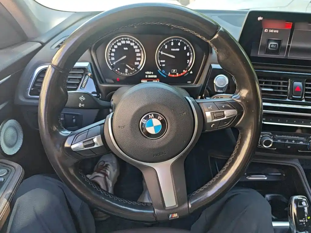BMW 1 Series — миниатюра 11