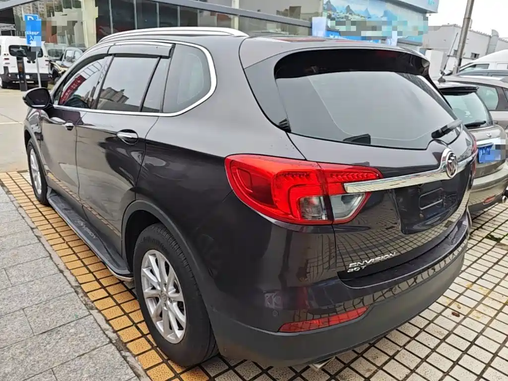 Buick Envision Plus — миниатюра 5