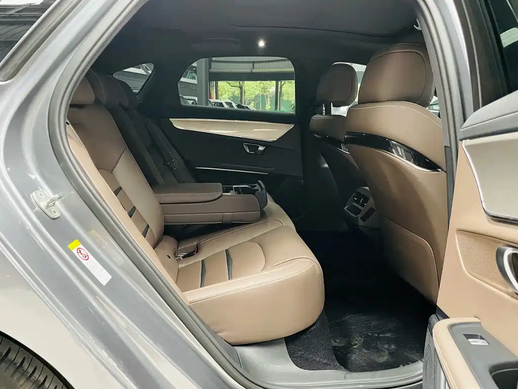 BYD Han — миниатюра 17