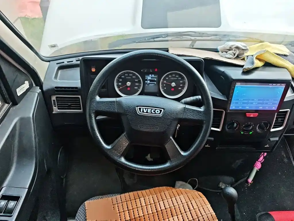 IVECO Daily — миниатюра 3