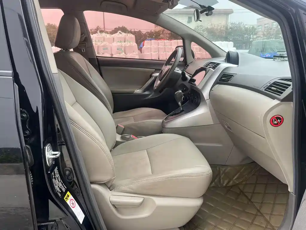 Toyota Verso — миниатюра 12