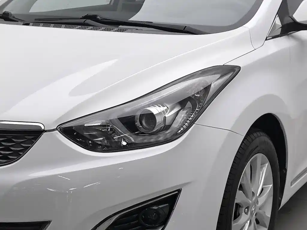 Hyundai Elantra Langdong — миниатюра 7